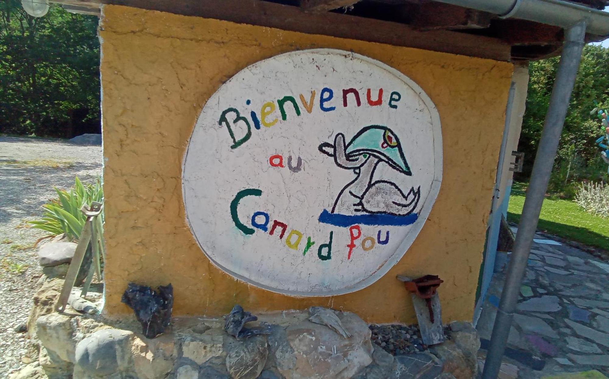 Le Canard Fou Péguilhan Kültér fotó
